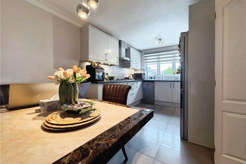 29 Bingham Drive, Staines-upon-thames, TW18 1QX