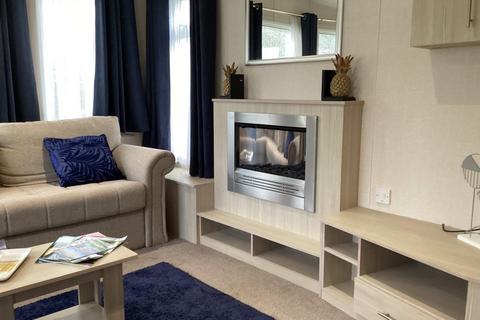 2 bedroom park home for sale, Chantry Country and Leisure Park