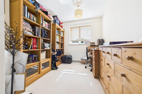 2 Dunluce Gardens, Pangbourne, Reading, RG8 7LA
