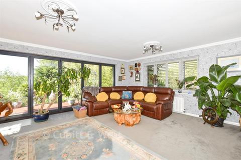 3 bedroom detached bungalow for sale, Upper Valley Road, Newhaven BN9