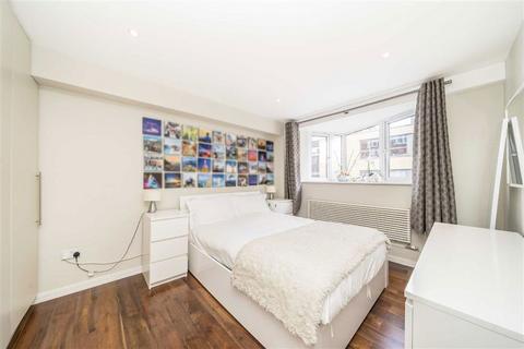 1 bedroom flat for sale, Long Lane, London SE1