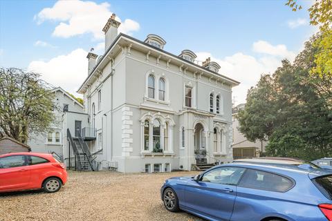2 bedroom flat for sale, Glenowen House, Lansdown Road, Cheltenham, Gloucestershire, GL50