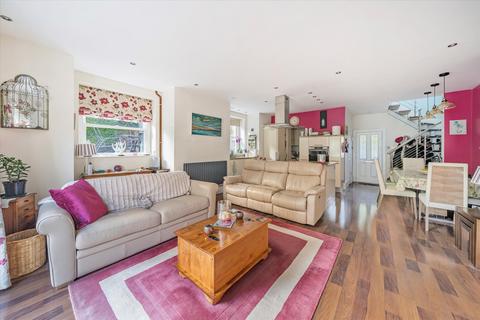 2 bedroom flat for sale, Glenowen House, Lansdown Road, Cheltenham, Gloucestershire, GL50
