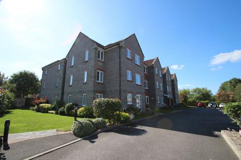 Bluestone Court, Street