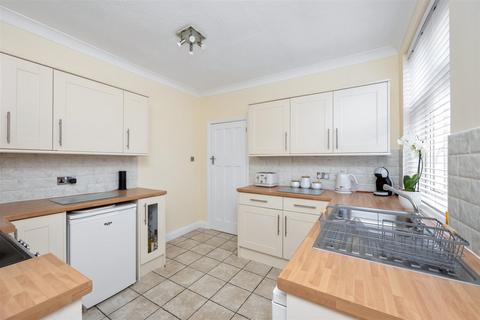 4 bedroom detached house for sale, Carden Avenue, Patcham, Brighton