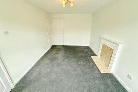 2 bedroom terraced house to rent, Elm Road, Sutton Coldfield