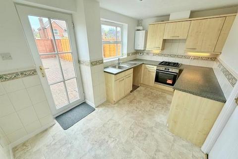 2 bedroom terraced house to rent, Elm Road, Sutton Coldfield