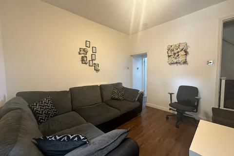 3 bedroom terraced house for sale, Warwick Road, Tyseley, Birmingham, West Midlands, B11