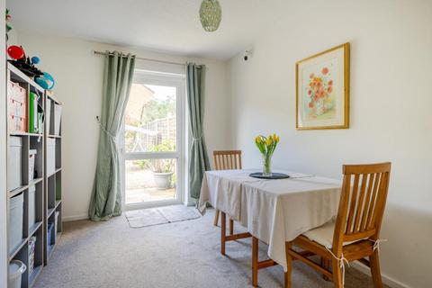 17 Brode Close, Abingdon, OX14 2QJ