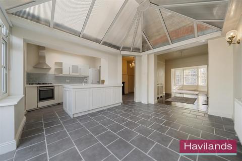 47 Radcliffe Road, London, N21 2SD
