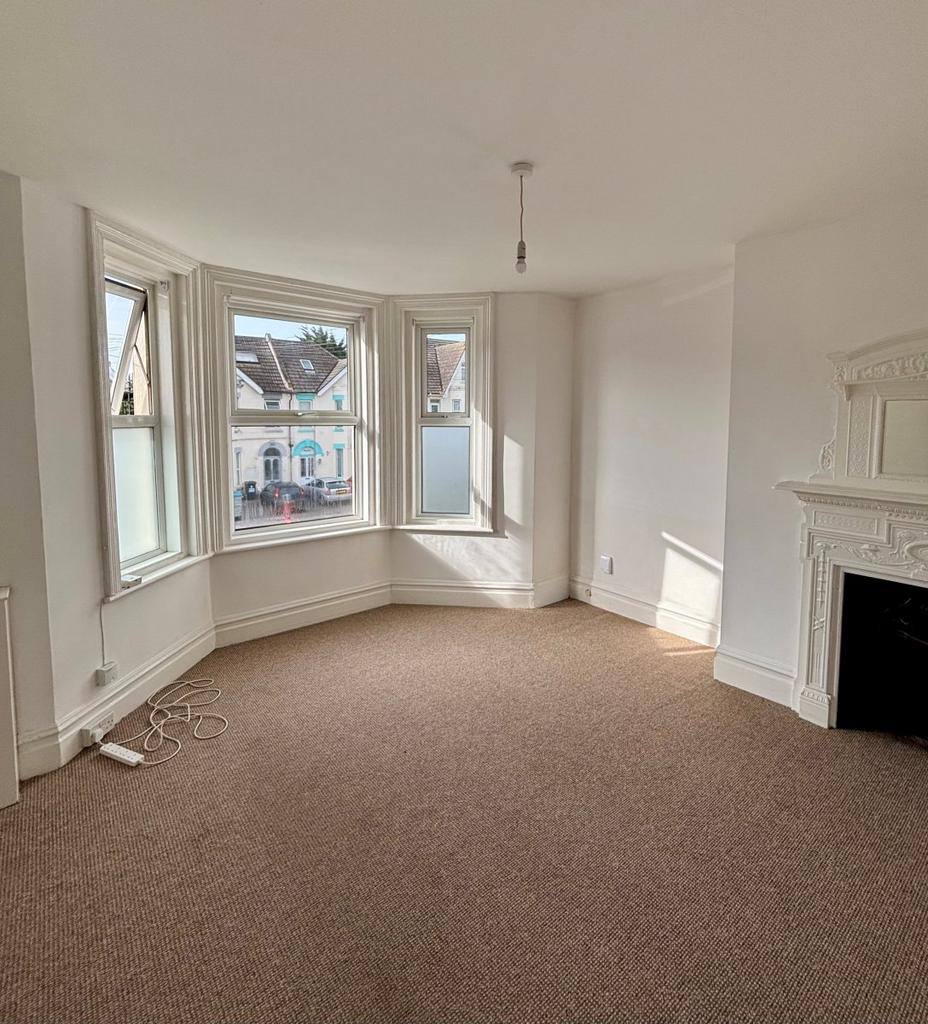 Apartment in Bournemouth - View 5