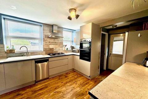 56 Buxton Road, Chinley, High Peak, SK23 6ES