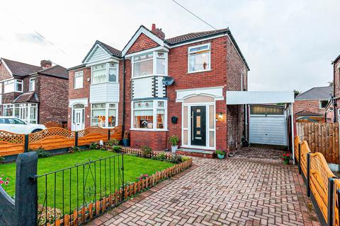 Lostock Grove, Stretford, Manchester, M32