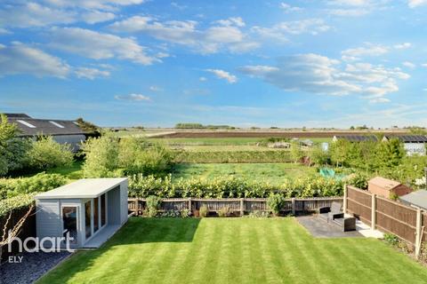 5 bedroom detached house for sale, Ely Road, Prickwillow