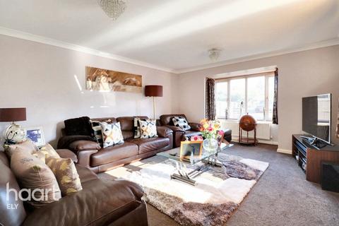 5 bedroom detached house for sale, Ely Road, Prickwillow