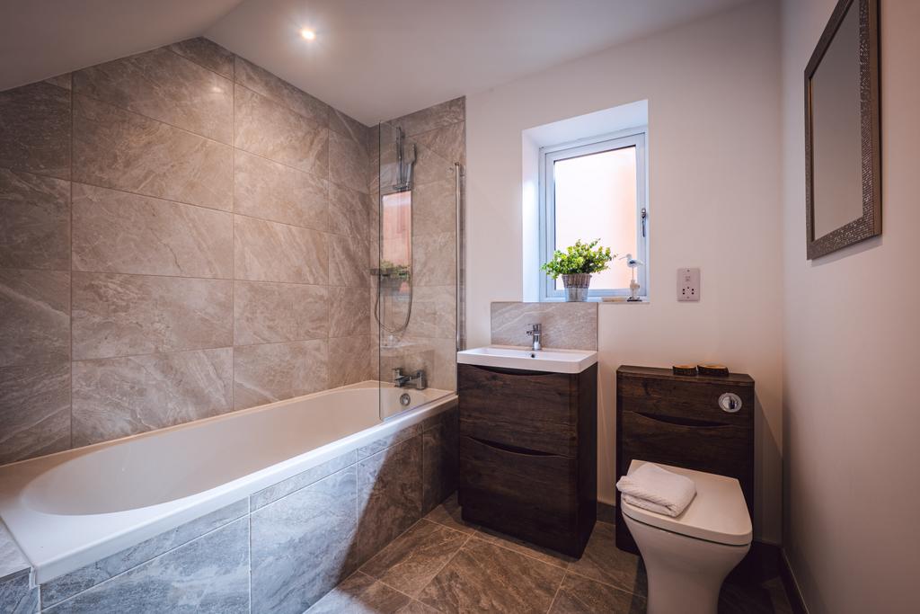 Downstairs Bathroom