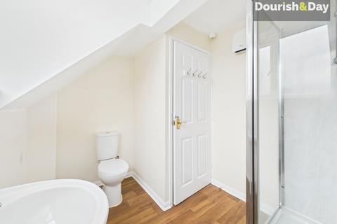 24 Beaconside Close, Stafford, ST16 3QS