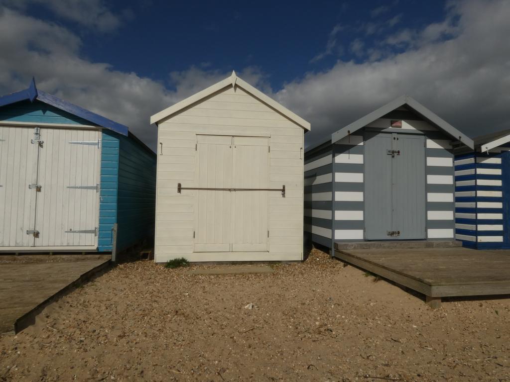 Front Row Beach hut