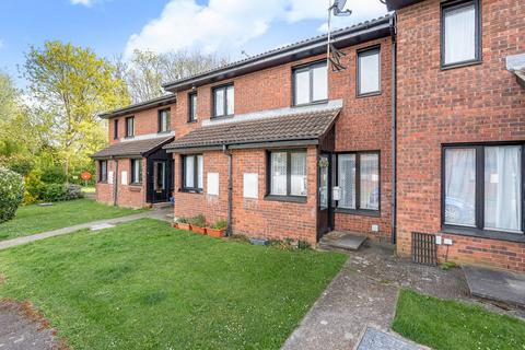 10 Aspen Close, Staines, TW18 4SW