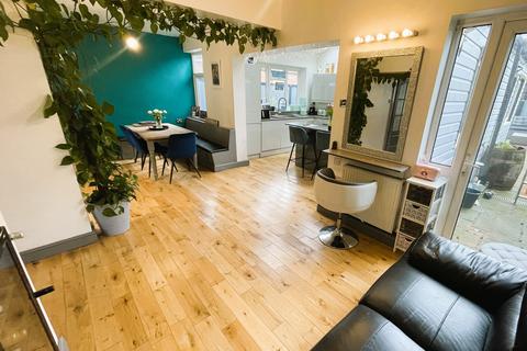 6 bedroom terraced house for sale, Lincoln Road North, Birmingham B27