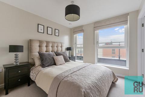 undefined, High Street, London, TW8