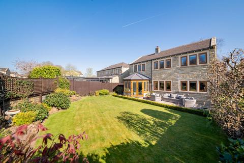4 bedroom detached house for sale, Woodside Lodge, Kirkburton, HD8