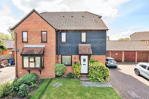 29 Coombe Close, Snodland, ME6 5HZ