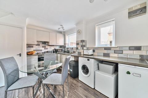 29 Coombe Close, Snodland, ME6 5HZ