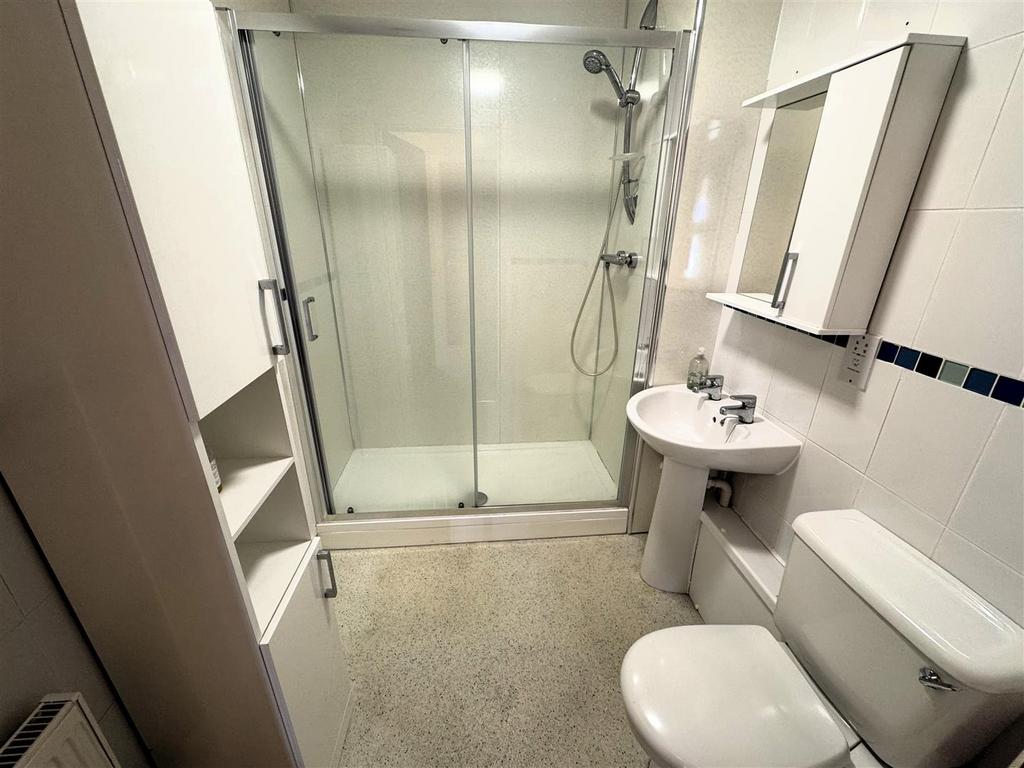 Shower.jpeg