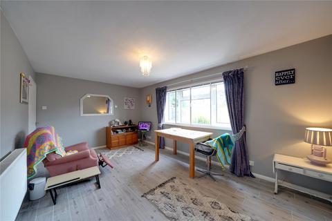 2 bedroom bungalow for sale, Girton Close, Mildenhall, Bury St. Edmunds, Suffolk, IP28
