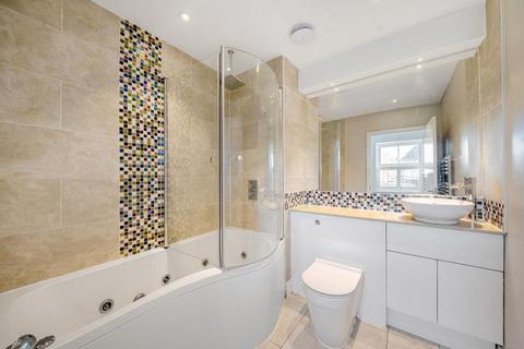 86 Alleyn Park, London, SE21 8SL