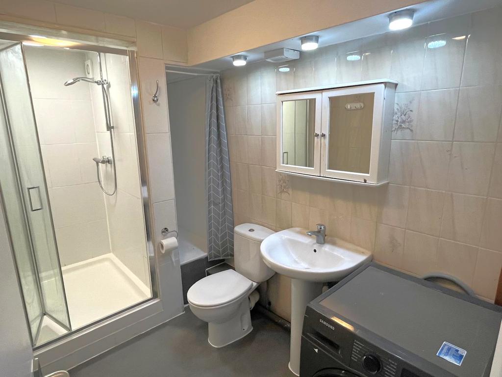 Apartment in London - More