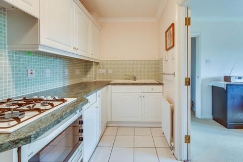 17 Tamesis Place, Caversham, Reading, RG4 8ET