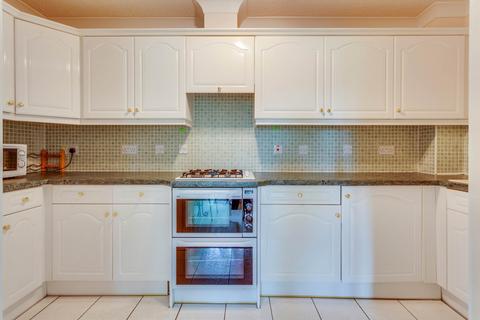 17 Tamesis Place, Caversham, Reading, RG4 8ET
