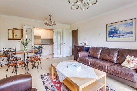 undefined, Tamesis Place, Caversham