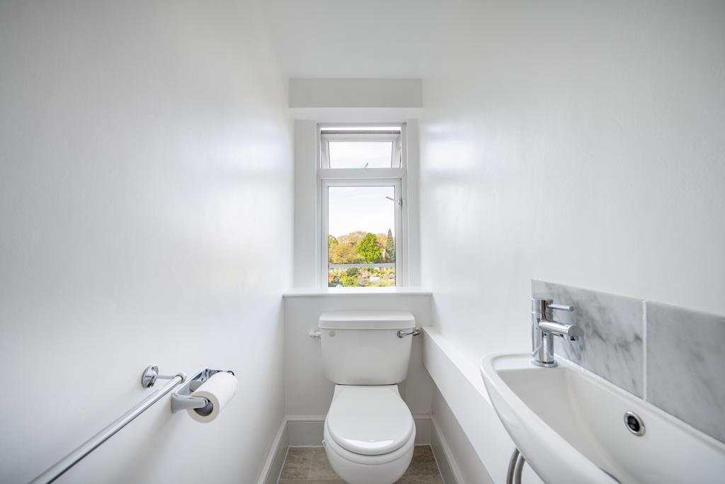 Ensuite
