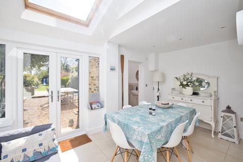 11 Balliol Road, Broadstairs, CT10 3EH