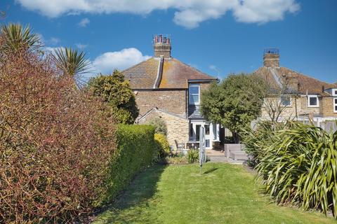 11 Balliol Road, Broadstairs, CT10 3EH