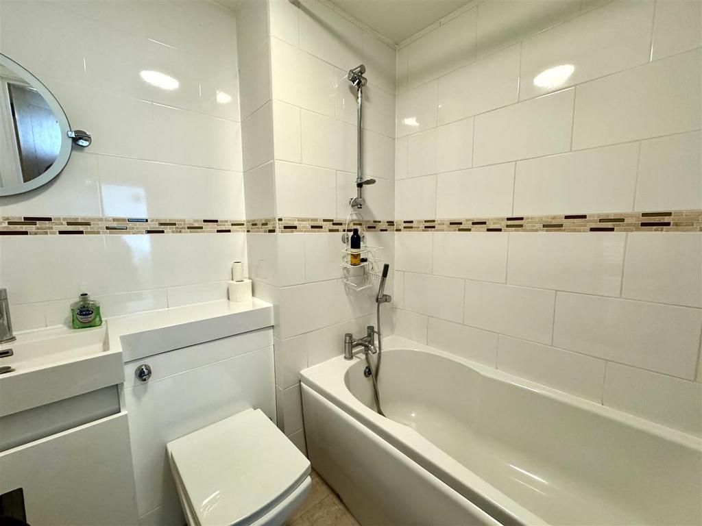Bath.jpg