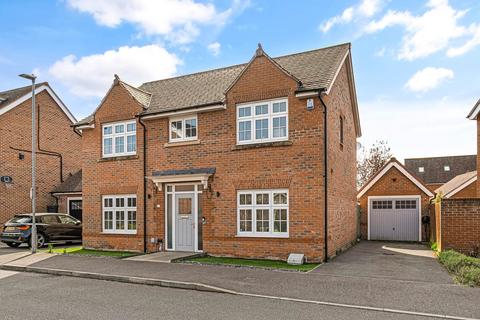 4 bedroom detached house for sale, Goldcrest Road, Bracknell RG12