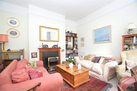 undefined, York Avenue, East Cowes