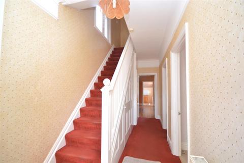3 bedroom semi-detached house for sale, Connaught Road, East Cowes