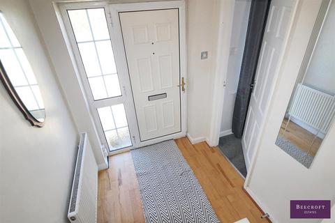 3 bedroom semi-detached house for sale, Roy Kilner Road, Wombwell, Barnsley