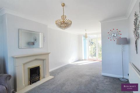 3 bedroom semi-detached house for sale, Roy Kilner Road, Wombwell, Barnsley
