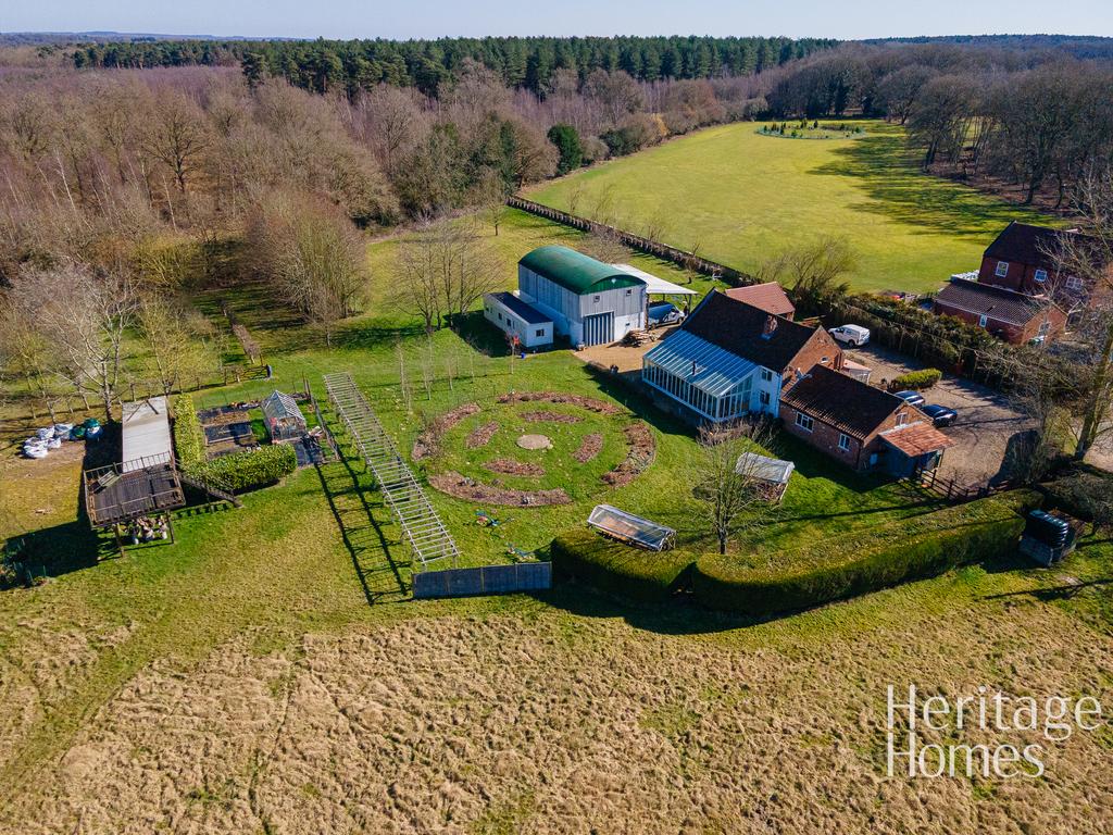 Dan Property Ariel Photography-Park Farm Barn-TP00783-1
