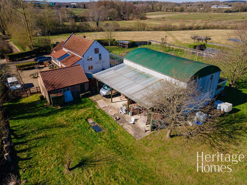 Dan Property Ariel Photography-Park Farm Barn-TP00783-3