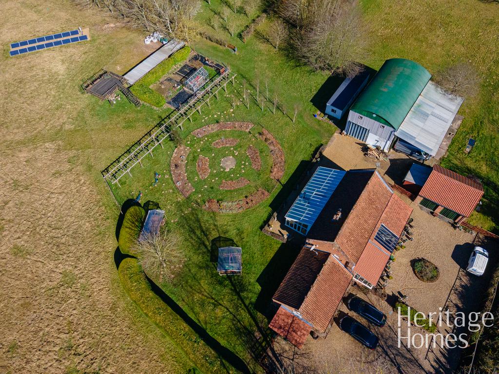 Dan Property Ariel Photography-Park Farm Barn-TP00783-1