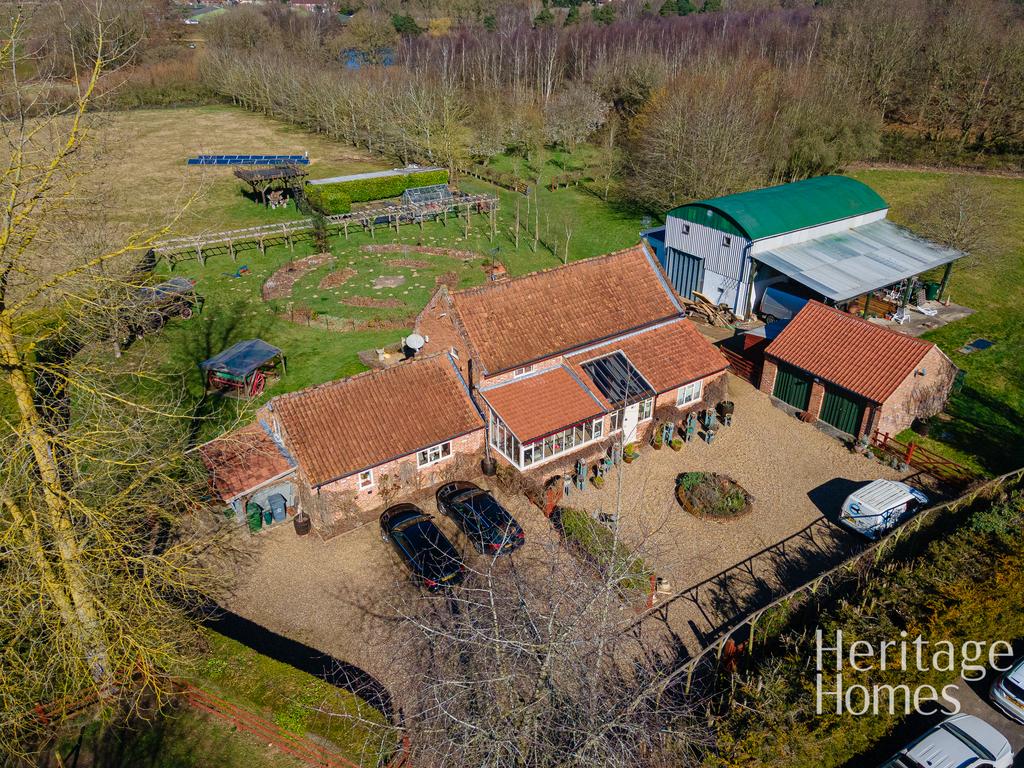 Dan Property Ariel Photography-Park Farm Barn-TP00783-8