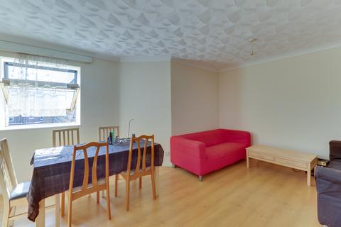 2 bedroom apartment for sale, Cecil Place, Southsea
