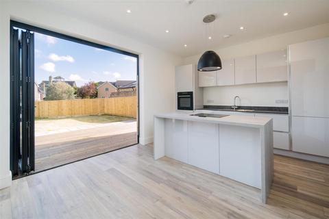 2 bedroom apartment for sale, Mill Hill Road, Cowes